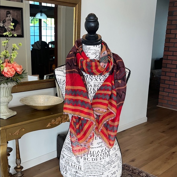 Batik print chiffon scarf beautiful colors - Picture 3 of 5